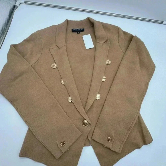 BNWT Knitted Cardigan Style Jacket - Picture 2 of 5